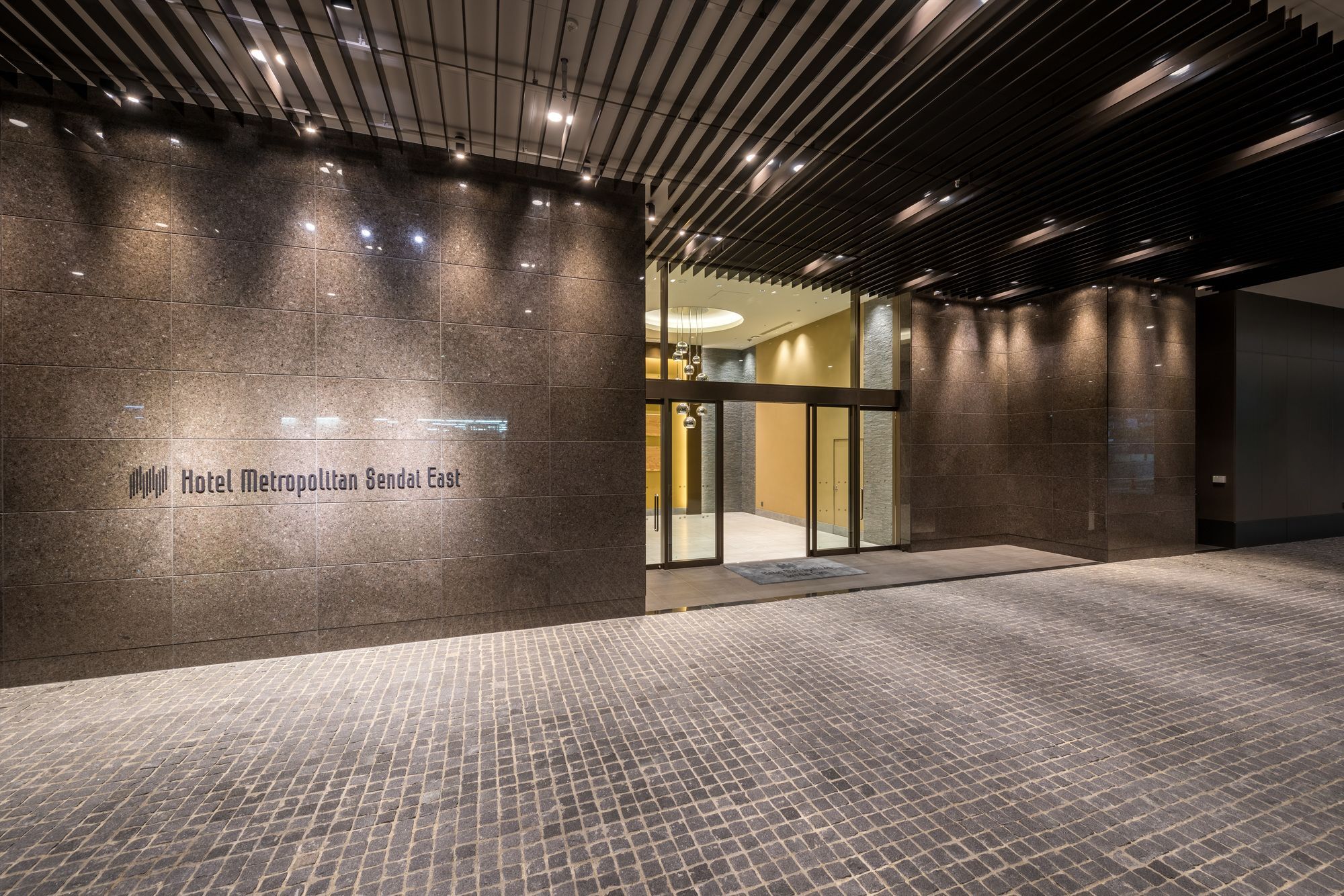 Hotel Metropolitan Sendai East Bagian luar foto